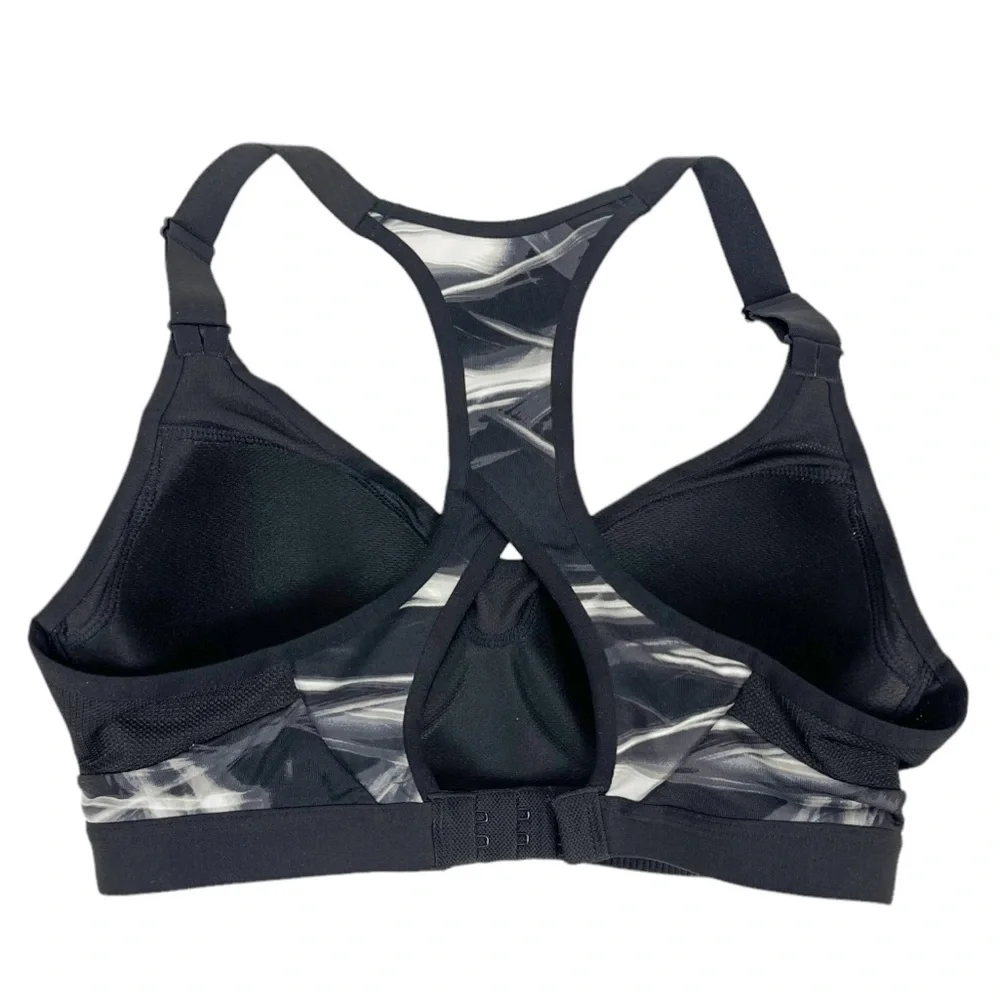 Incredible VSX by Victoria’s Secret Sports Bra 32B